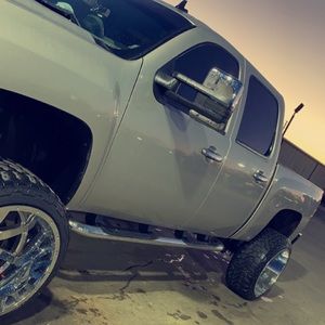 Meet your Posher, Hunter